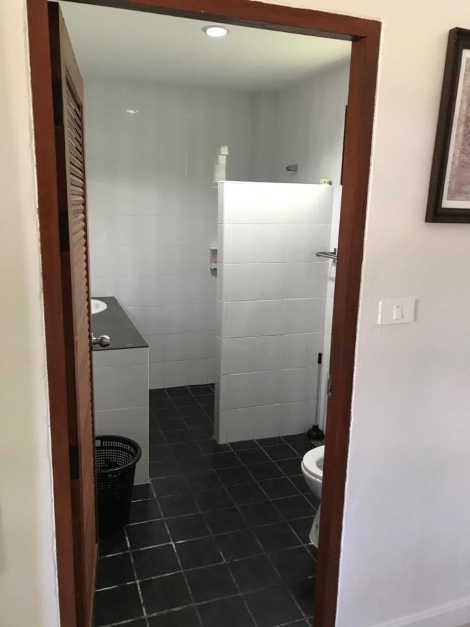 Villa Colina Khao Lak Rooms And Bungalows - Adults Only Екстериор снимка